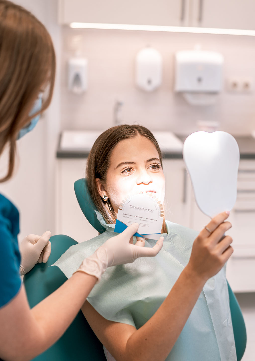 A Corvita Dental fogászat Debrecen vonzáskörzetében 100%-ban segítséget nyújt a fogaid ápolásában.